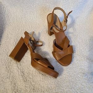 A&M - Audrey - hazelnut leather heeled sandals